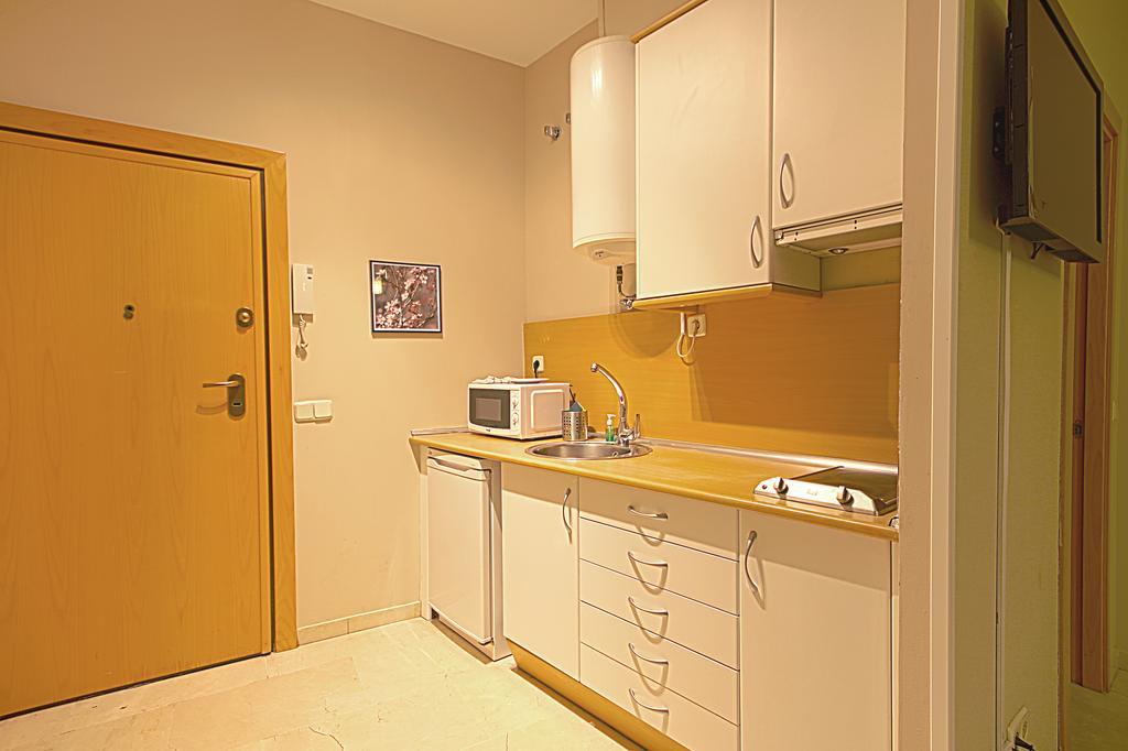 Suites You Mercury Мадрид Екстер'єр фото