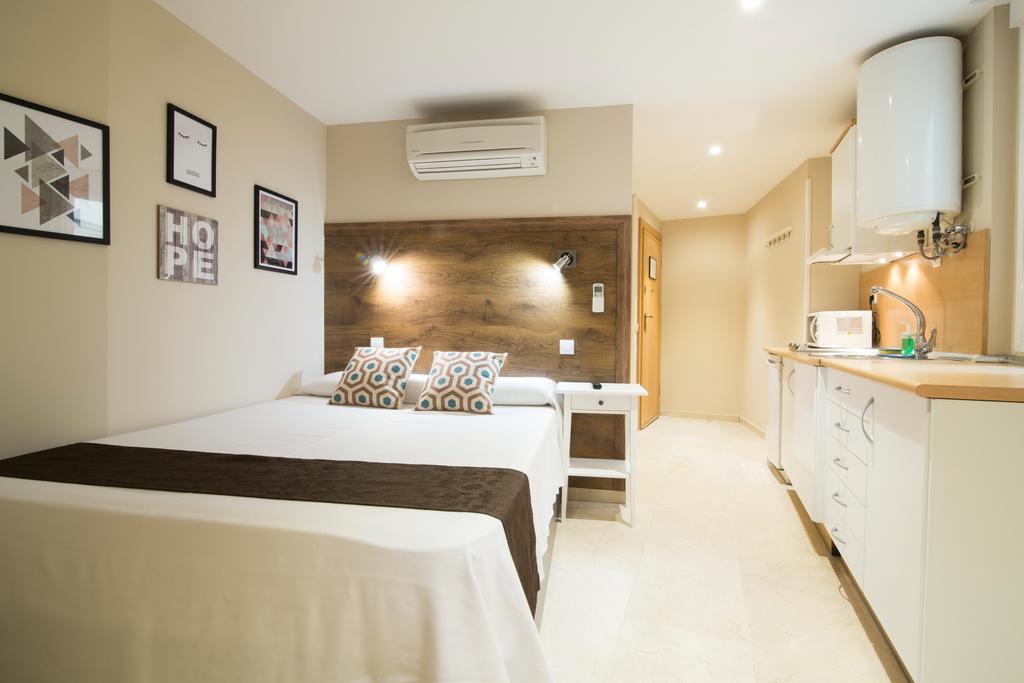 Suites You Mercury Мадрид Екстер'єр фото
