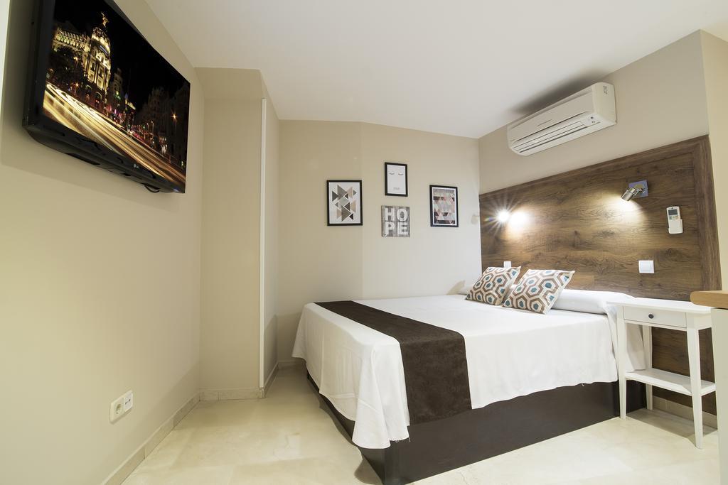 Suites You Mercury Мадрид Екстер'єр фото